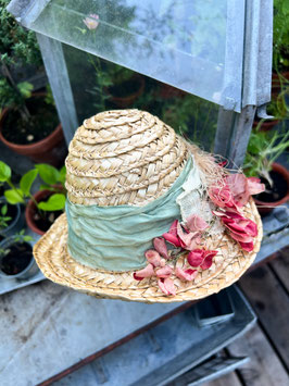 summer hat green silk and red flowers