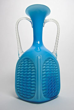 Himmelblaue Schrägheit