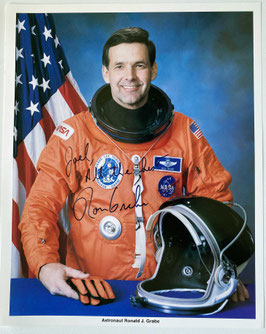 Ronald J. Grabe, Signed official NASA Photo