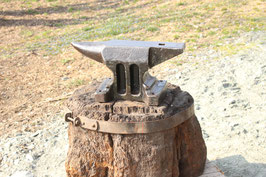 # group 2 - No.01 - 50kg Bohemian german anvil