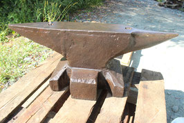 # 3619 - vintage forged german double horn anvil with 335,5 lbs weighed , had been professionally welded and fully repaired since long time