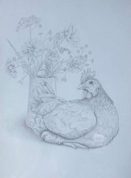Henne und Blumenstrauß