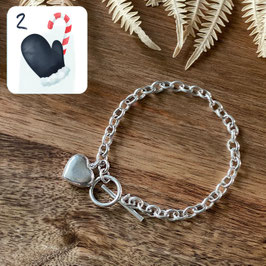 02.DEZEMBER: ARMBAND Silberkettenglieder, Knebelverschluss mit Herzanhänger