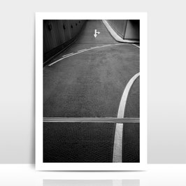 A4 Artprint "White Arrow"
