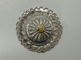 【極美品】金メタル付フラワーコンチョ①【最新キャスト】