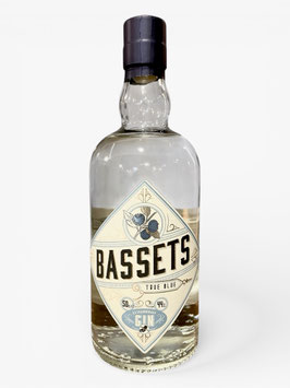 The Bassets True Blue Gin
