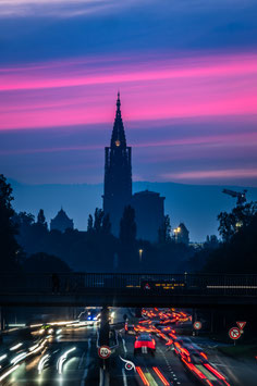 L'AUBE DU STRASBOURGHENGE, OCTOBRE ROSE