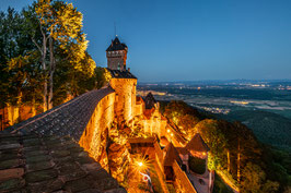 QUAND LA NUIT EMBRASSE LE HAUT-KOENIGSBOURG