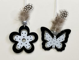 Deko  schwarz weiß Hänger Anhänger Holz Blume Schmetterling mit Feder