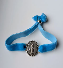 Madonna with Jesus baby oval - silver plated / baby blue