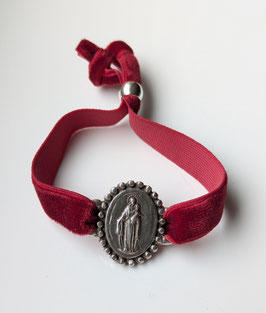 Madonna with Jesus baby oval - silver plated / red