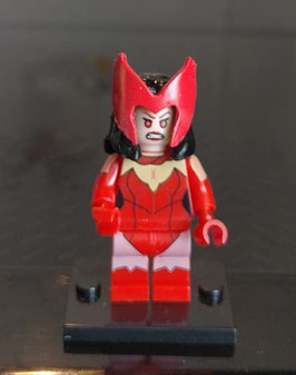 Scarlet witch (costume fumetti)