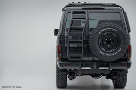 [URNIETA] REAR LADDER　LC70