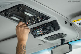 TOP CENTER CONSOLE LC70