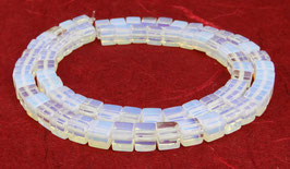 Opalith / Opal-Glas Perlen Würfel 6 mm – Strang