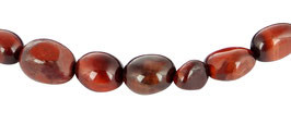 Rotes Tigerauge rundlich-ovale Nuggets ca. 10-12 mm - Perlen Strang