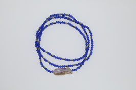 Königsblaue Glasperlen, silberfarbene Hämatite, Süßwasserperle