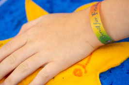 Friedens-Armbänder zum Basteln