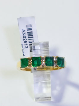 Anel ouro amarelo esmeraldas quadradas e diamantes - JM