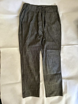 Hose aus dünnem Baumwollstoff Größe 40