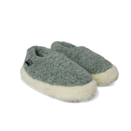 Slipper Siberian Green/Natural | Rue de Wool | 54,95.-€