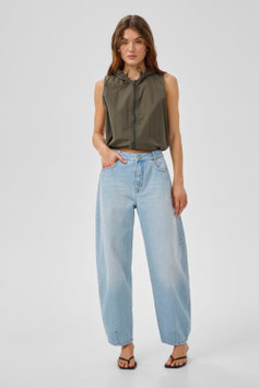 Lucy 139 Loose Barrel Baby Blue | My Essential Wardrobe | 129,95€