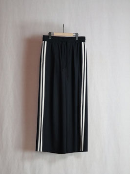 Track pants B (1E226-71B)