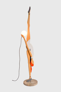 Stehlampe Anya Ballerina Echtholz 175 cm