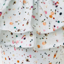 Garderobe MUSSELIN auf weißem Brett, WATERCOLORDOTS