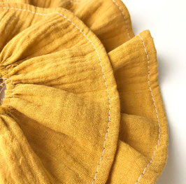 Schultüte NANA aus MUSSELIN mit HÄKELBILD+NAME, SENFGELB