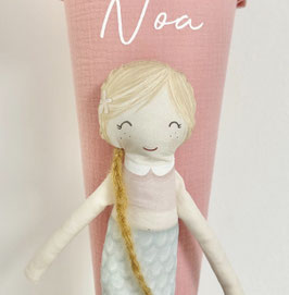 NANA aus MUSSELIN mit PUPPE + NAME, ROSA