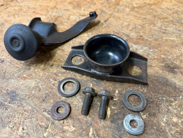 VW Golf 1 – Motorhalter Satz vorne + Befestigung (PARTS*)
