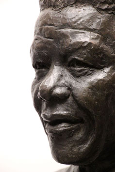 Buste de Nelson Mandela