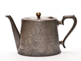 Verzilverde Engelse tinnen theepot