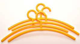 Set van 4 vintage gele plastic kledinghangers