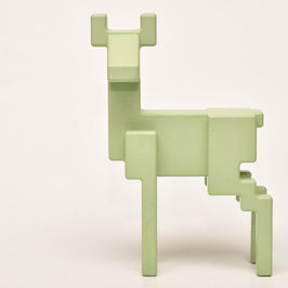 Mintgroen pixel hert van IKEA door Monika Mulder
