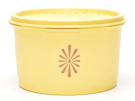 Tupperware voorraaddoos (recht) geel met sterdeksel met ster (9,00 cm)