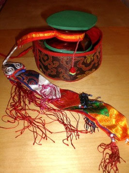 Instrumento tibetano. Damaru