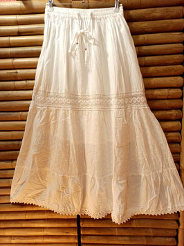 Falda blanca algodón, estilo ibicenco. Mod. 1