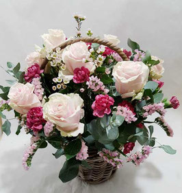 #17 Flower basket with roses 100,- Euro including delivery