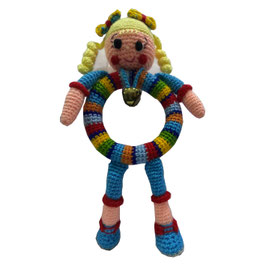 AMIGURUMI TEJIDO A MANO - SONAJA MUÑECA DE COLORES