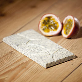 Weiße Schokoladentafel 38% "Mohn und Maracuja "