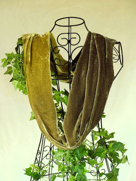 Samtloop PISTAZIA aus Seide und Viscose, 140x25cm