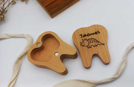 Holzdose Milchzähne, Milchzahndose mit Name & Dinosaurier | verschiedene Schriften zur Auswahl
