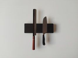 BLACK EDITION Messerhalter-Unikat aus Eichenholz magnetisch