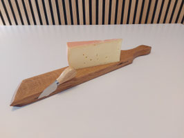 Servierbrett aus Barriquefass-Deckeln mit Magnet und Käsemesser