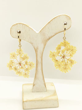 Boucle d'oreille - fleur de carotte sauvage / Dentelle de la reine Anne