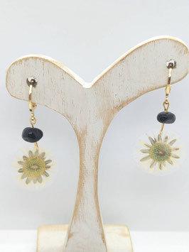 Boucle d'oreille - paquerette et pierre d'Onyx