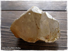 ★Golden Zagi Mountain Quartz
