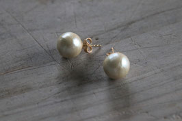 Cotton-Pearl white pierce 10mm